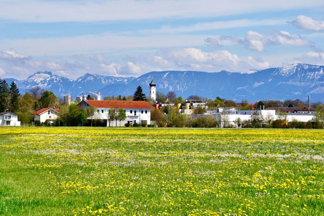 Bad Aibling mit Blick auf die Berge (Makler Empfehlung Bad Aibling)