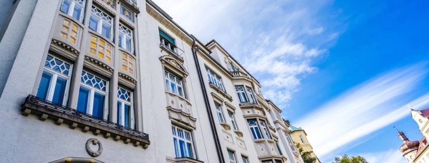 Bester Immobilienmakler Bogenhausen: Altbaufassade in München-Bogenhausen