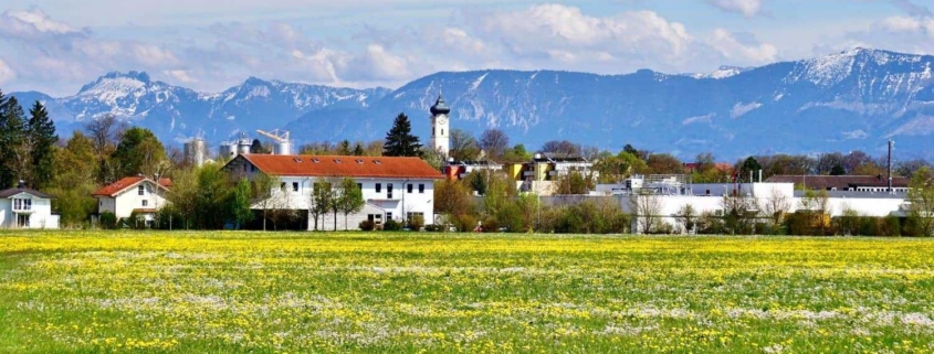 Erbengemeinschaft auflösen Immobilie Bad Aibling: Bad Aibling mit Blick auf die Berge