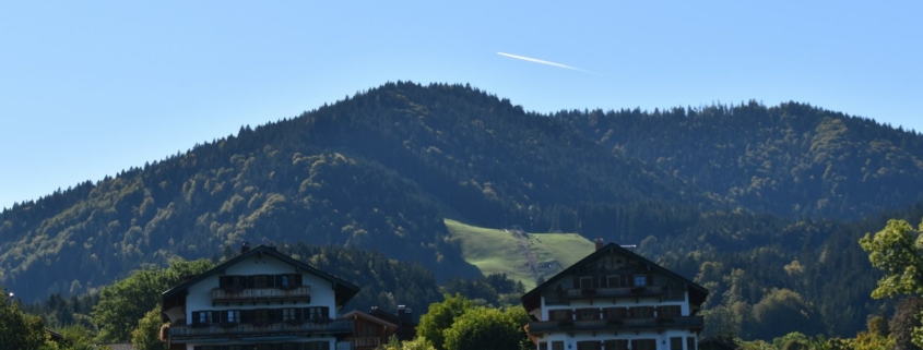 Wie viel ist meine Immobilie wert Bad Aibling: Wohnhäuser am Hang im Voralpenland